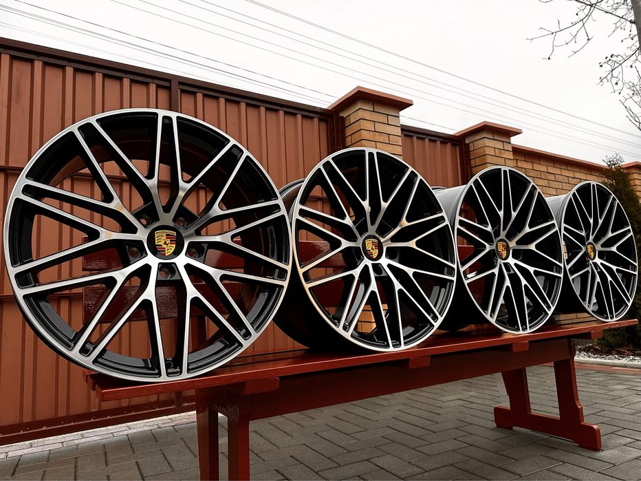 Диски R20 5.130 ET45 9J ЕТ58 10,5 ЦО71,6 2+2 Порше Каєн GTS Тайкан 911