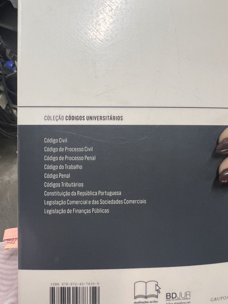 Codigo Civil - livro universitario