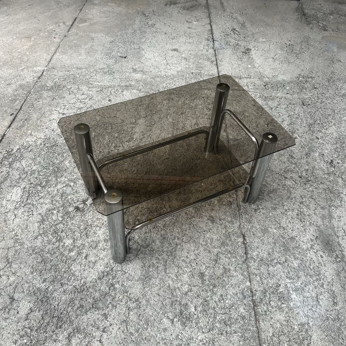 Mesa de Centro Cromada com Vidro Fumado Vintage