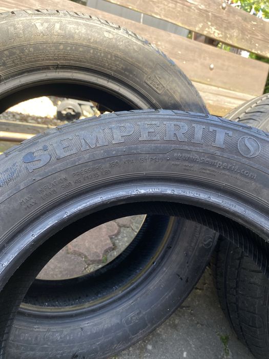 Sprzedam 4 opony zimowych Semperit 185/60 R15 88H XL