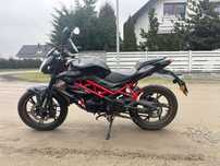 Benelli BN 125 Benelli BN 125 – 2023 – Styl, Charakter i Gaz!