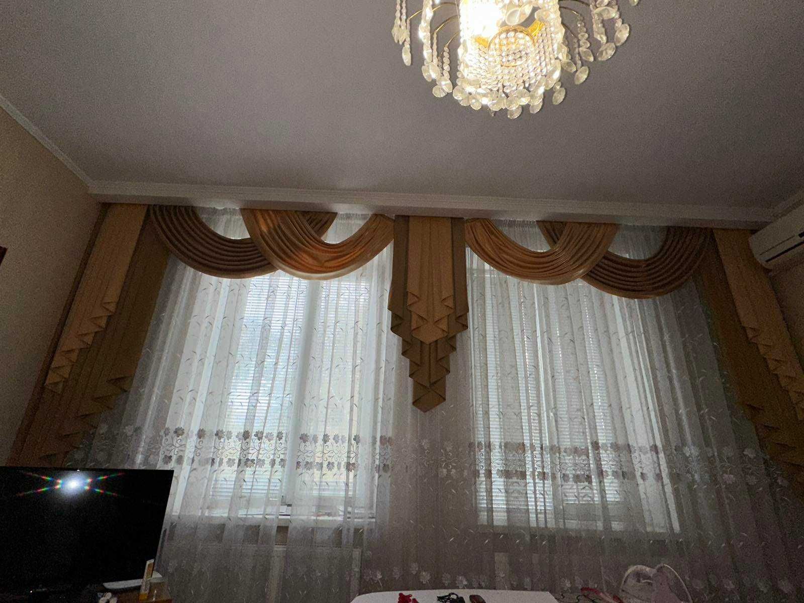 Ламбрекены готовые, новые на два окна. Дл.4,50м.