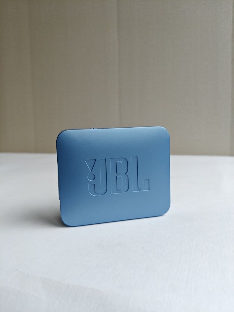 JBL GO Essential