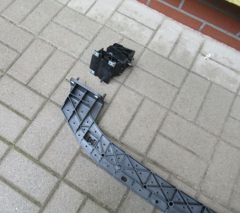 PEUGEOT 508 belka plastik dolna , wzmocnienie dolne + strefy zgniotu