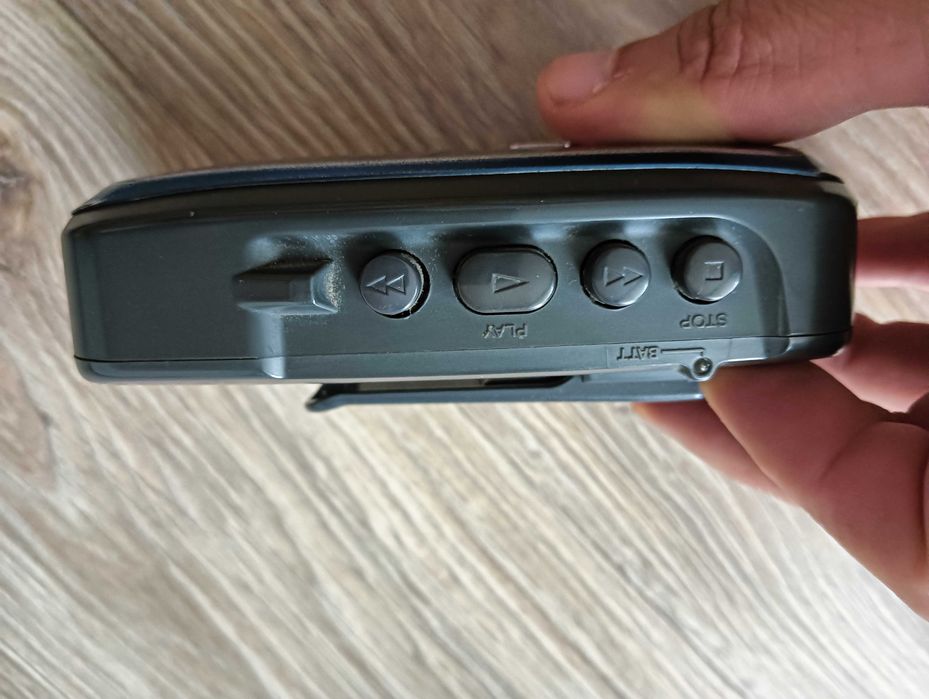 Sony Walkman WM-EX170 – przenośny odtwarzacz kasetowy retro