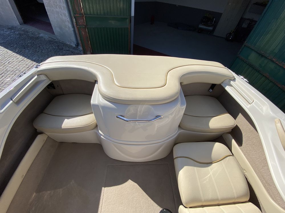 Barco SeaRay 180 BowRider / 8 Pessoas