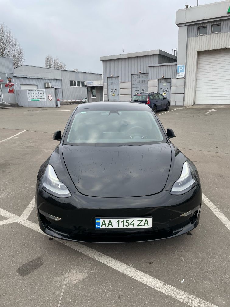 Tesla model 3 2021 long range