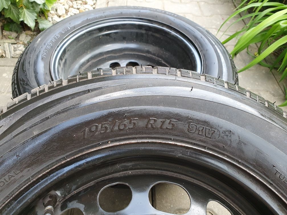 Opony Kormoran Gamma 195/65 R15 na felgach