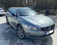 Volvo V60 Cross Country FV 23% 2.0D3 150KM 2018 Automat bezwypadkowy