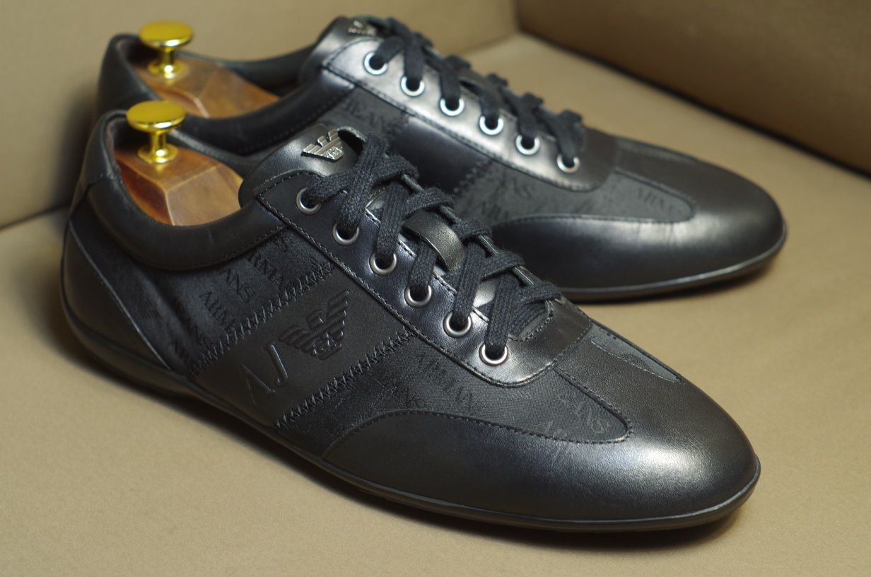 Armani Кроссовки Оригинал 41р ( 26,5см )