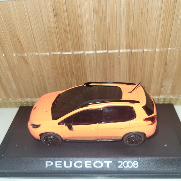 Carro miniatura Peugeot