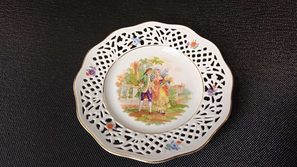 Talerz ażurowe porcelanowe Szhumann. Vintage.