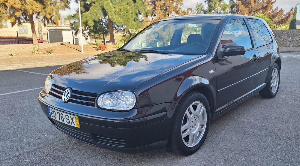VW Golf 1.4 Sport com 103mil km