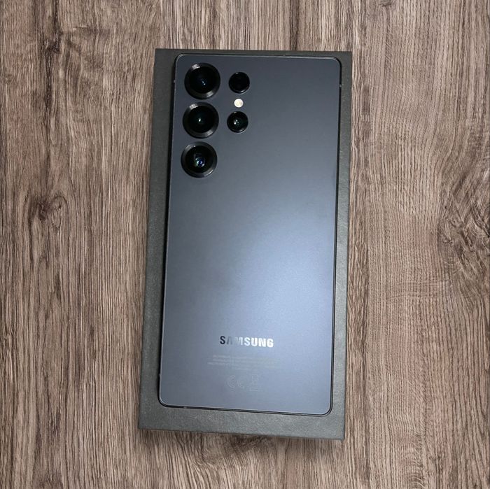 Samsung Galaxy S25 Ultra 12/256GB Titanium Jetblack