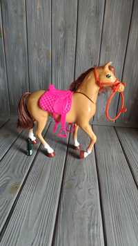 Кінь для Барбі Barbie mattel