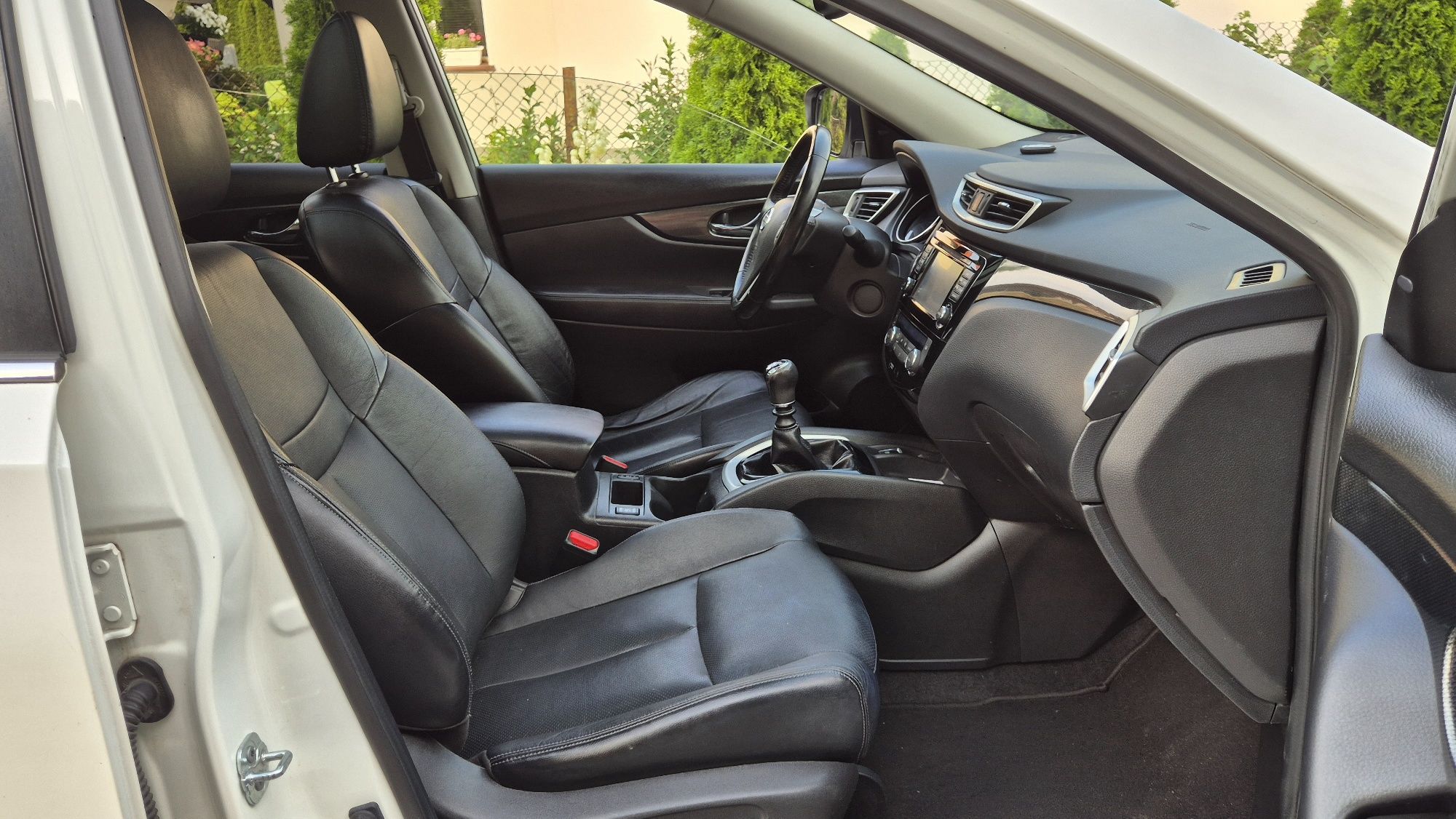 Nissan X-Trail * 2017 Rok * 7- Mio OSOBOWY !! HAK * ZADBANY !!