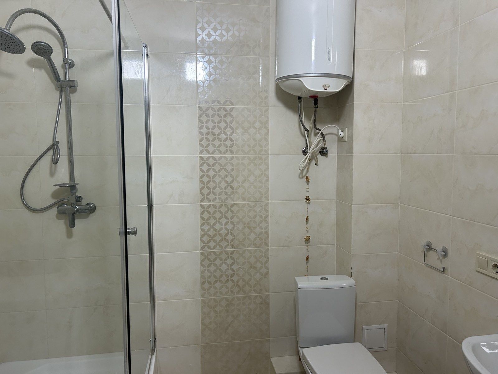Продам 2 комнатную квартиру,Позняки,Драгомановаи2а