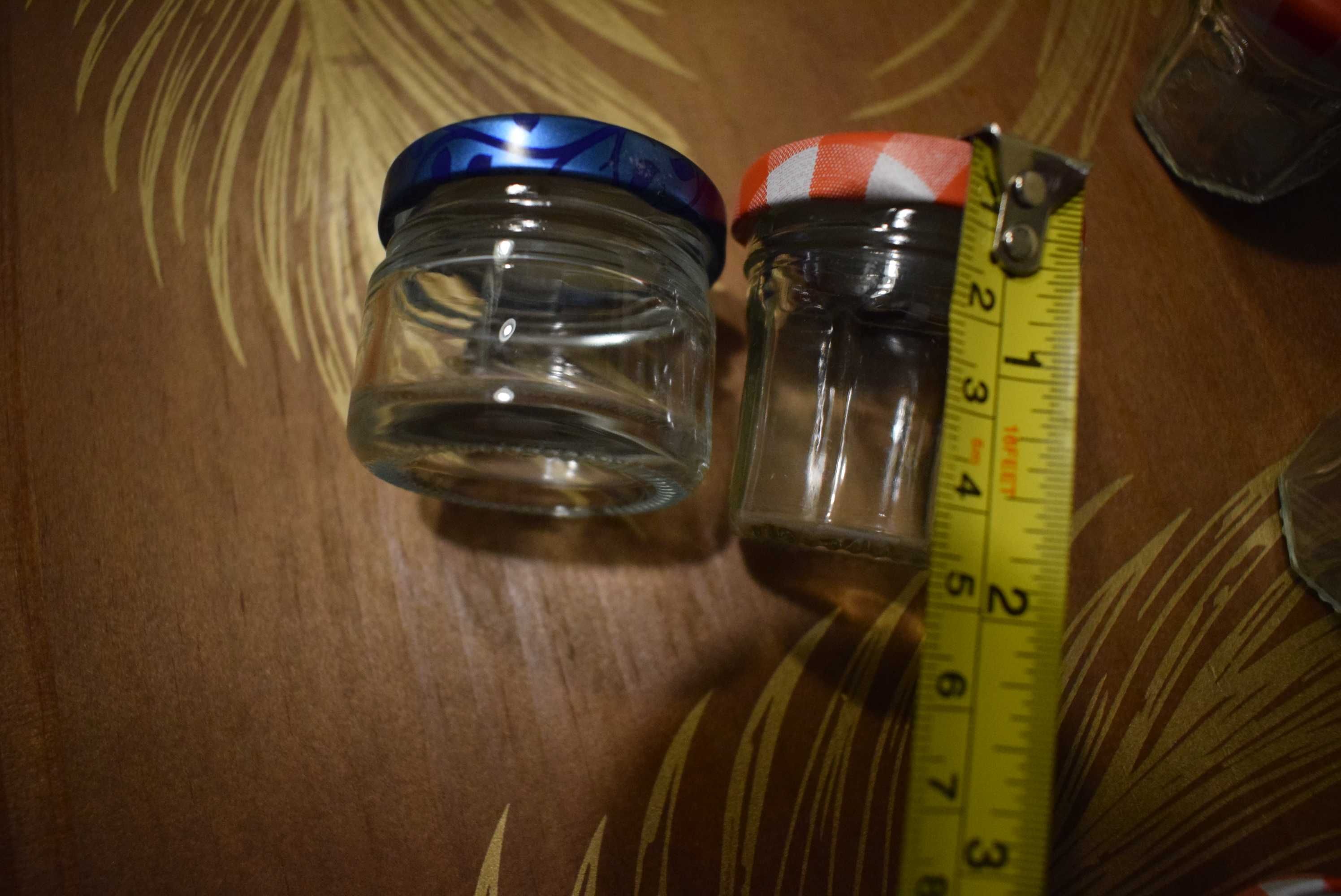 5 małych słoiczków pojemności 20 ml. w jednej niskiej cenie