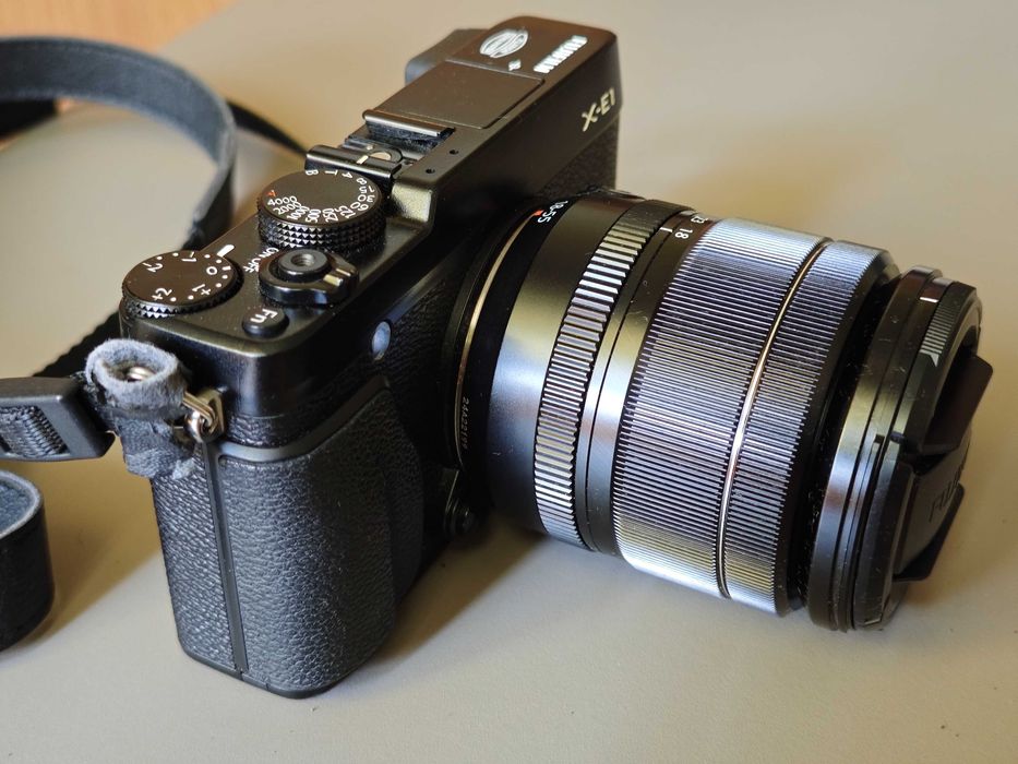 Fujifilm X-E1 Black kit XF18-55mm F2.8-4R LM OIS