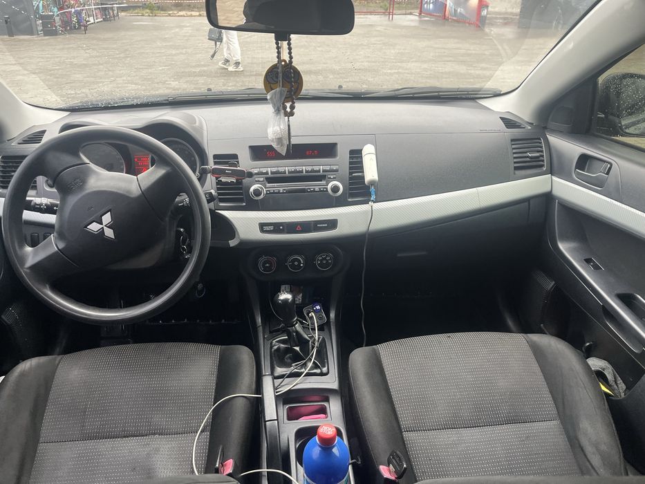 Лансер 10 мотор 1,5 коробка механика 5 ст