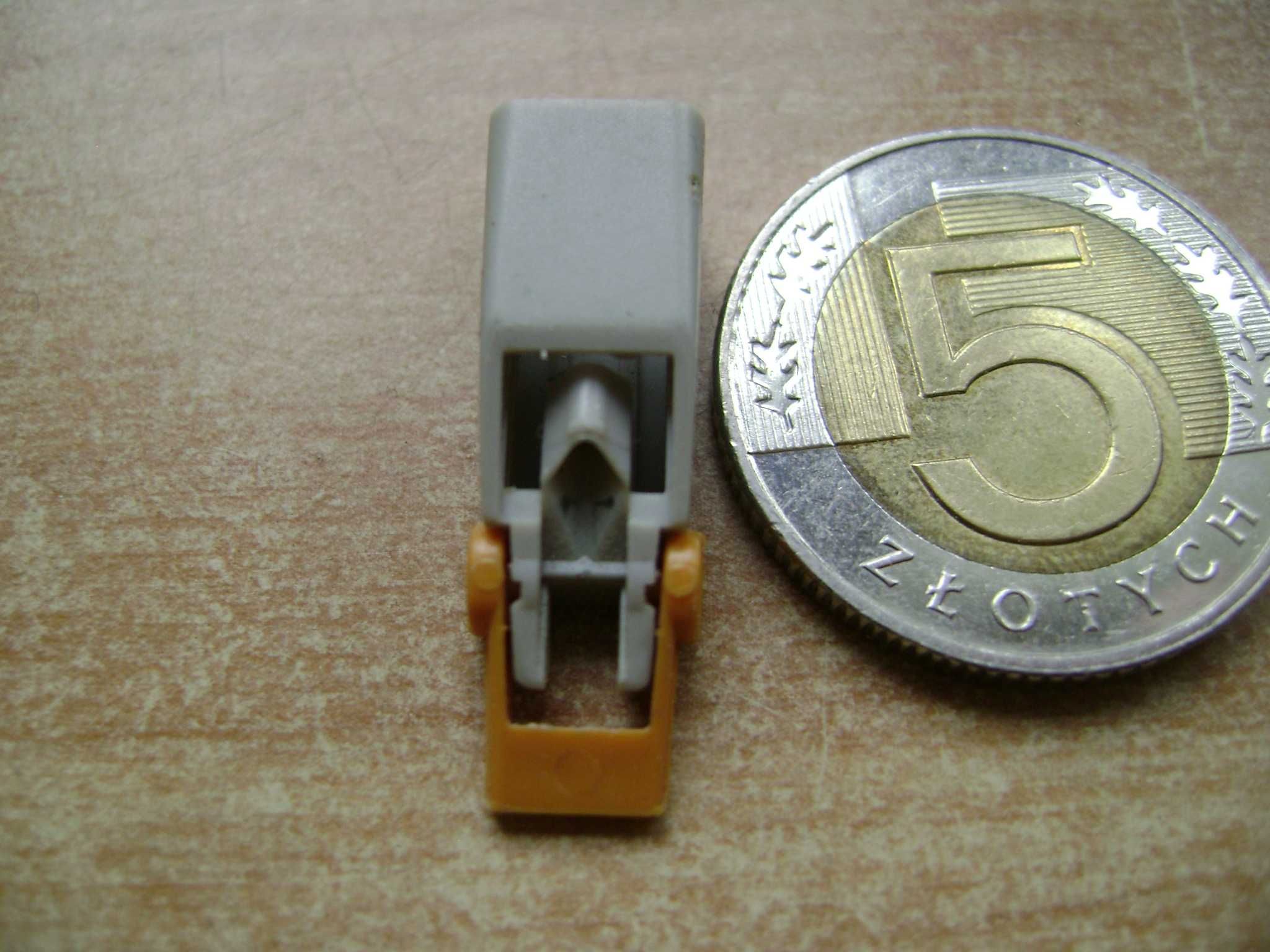 Starocie z PRL - Philips = Część od gramofonu GP330 do adaptacji