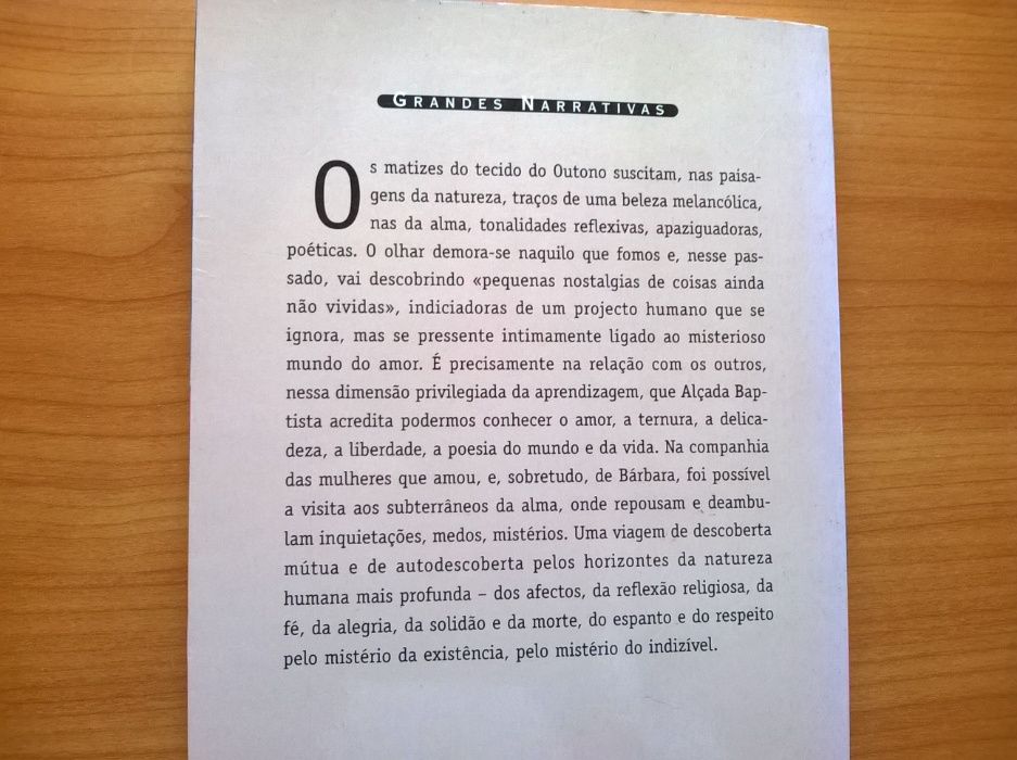 O Tecido do Outono - Ant. Alçada Baptista