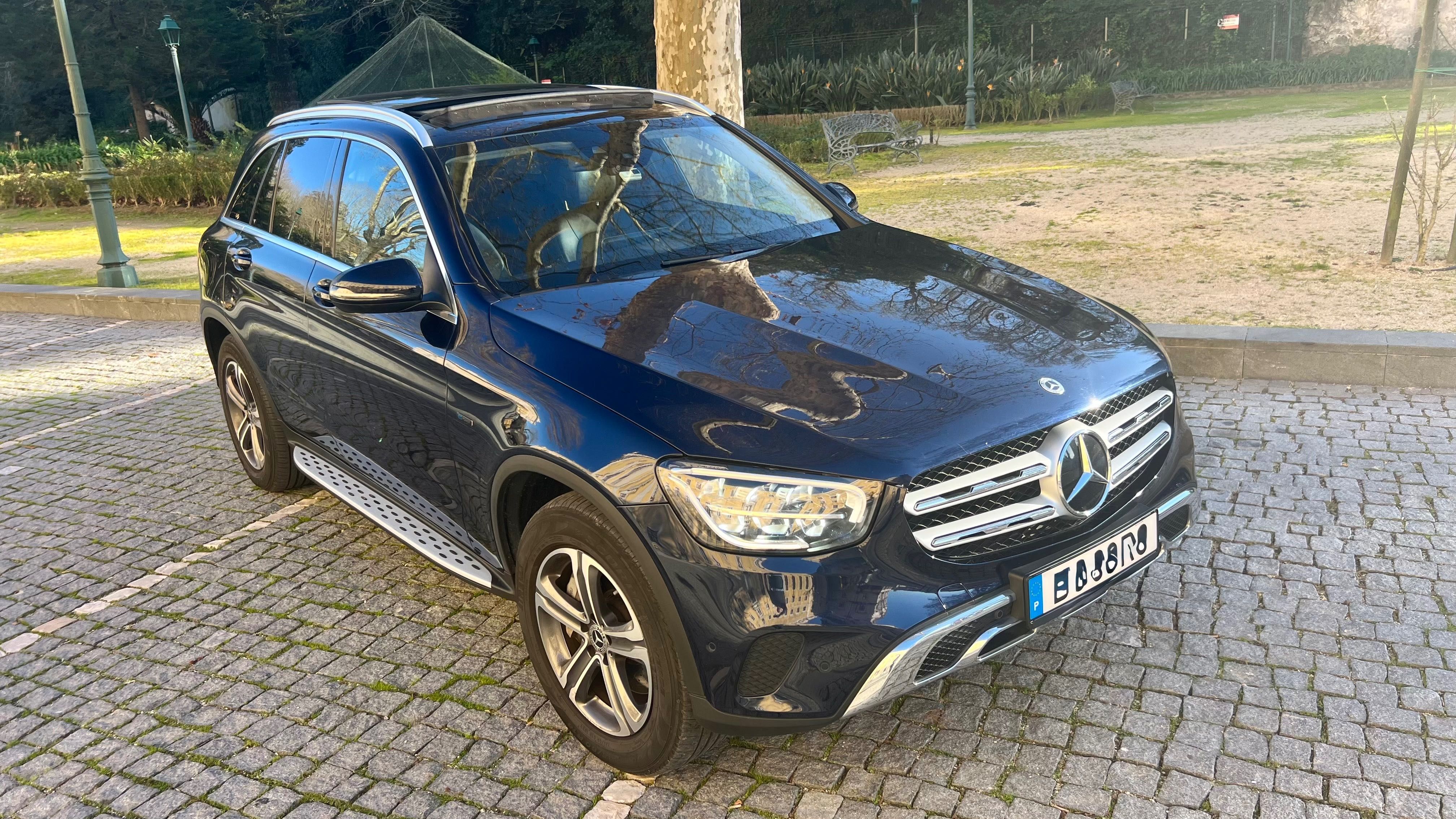 GLC 300e 4Matic Hibrido Plug-in 71.000Kms, head up, tecto panorâmico