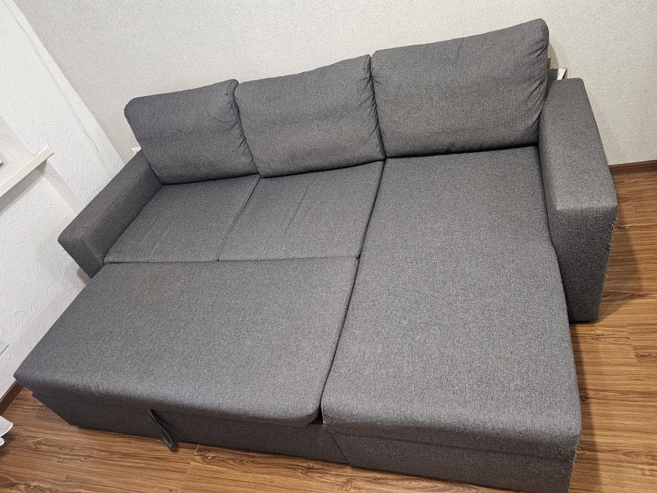 Продам раскладной диван тёмно- серый