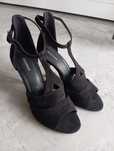 Buty na szpilce Graceland