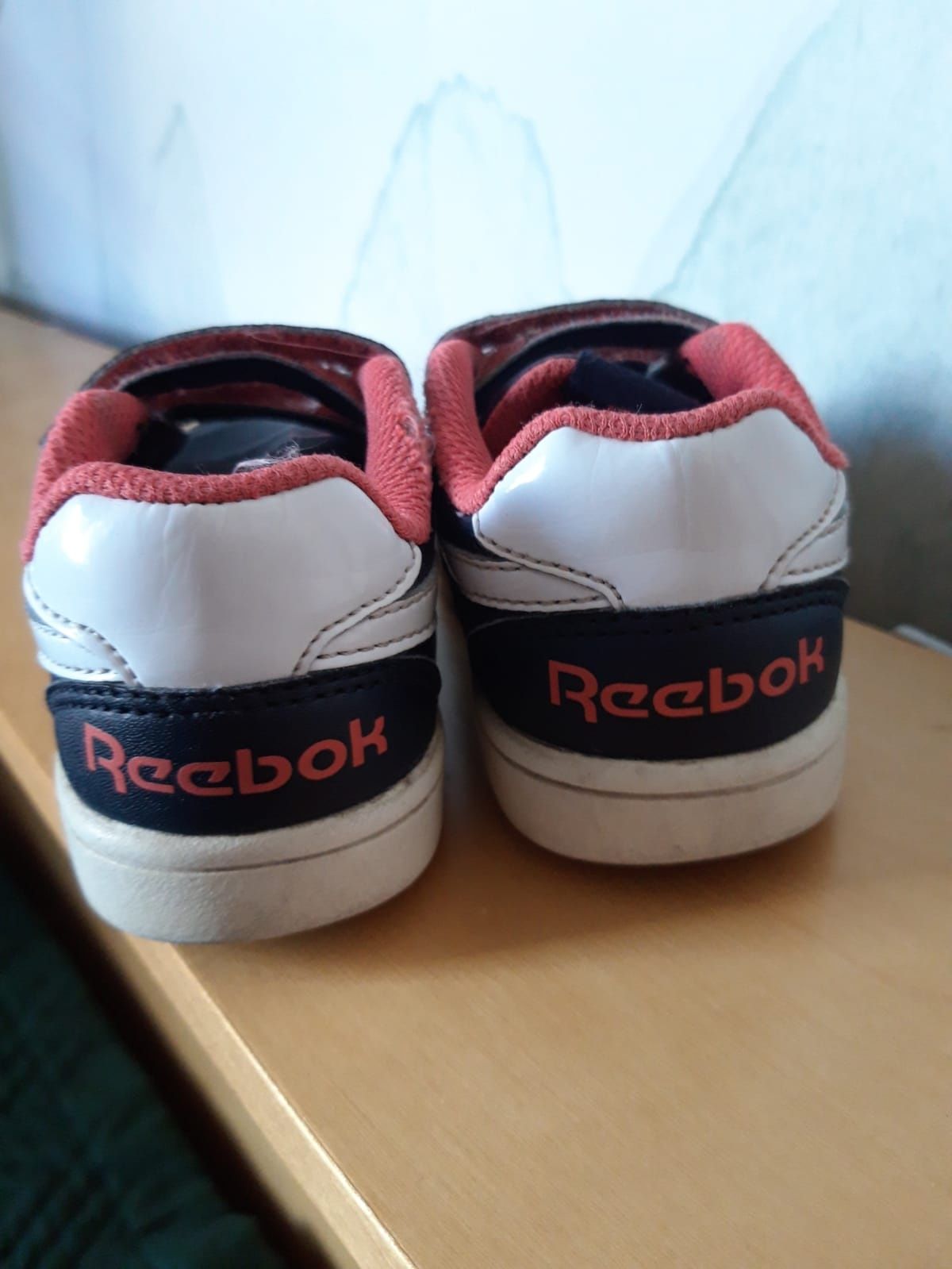 Reebok polbuty na rzepy adidasy. 15cm buty sportowe  buciki na wiosne