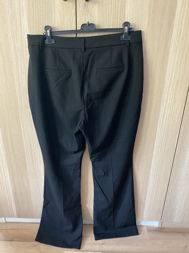 Reserved spodnie damskie XXL czarne nowe