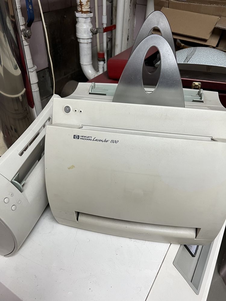 Принтер HP Laser Jet 1100A