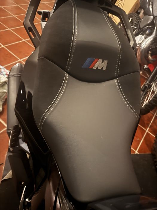 BMW S 1000 XR Triple Black