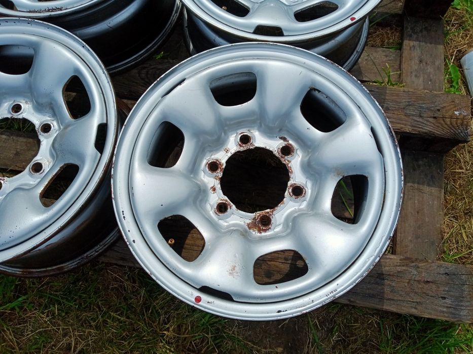 6/139.7 r15 Toyota Диски Металеві