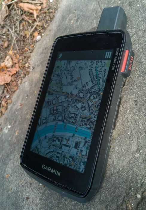 Навігатор Garmin Montana 750i з чохлом