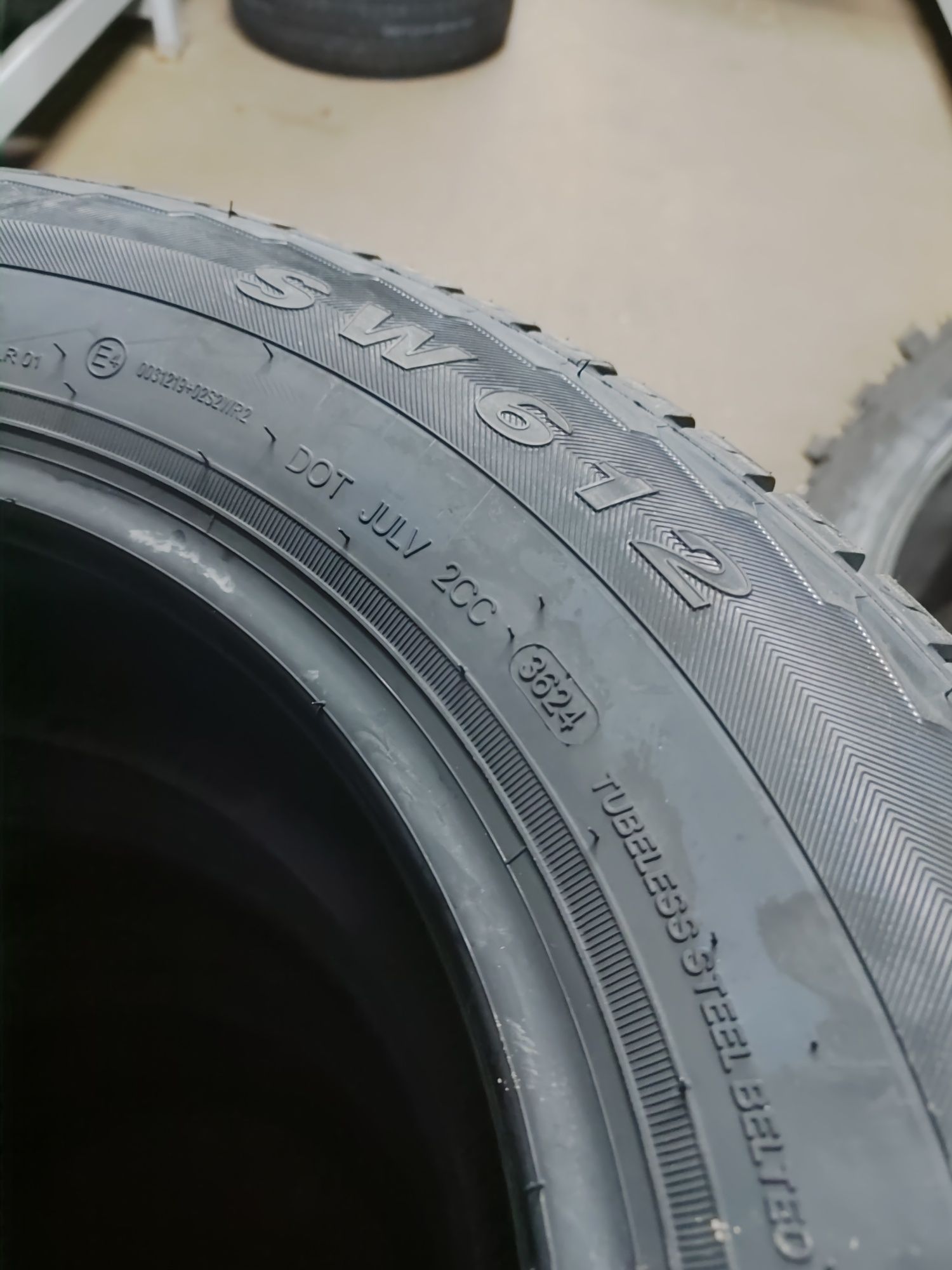 Шини Goodride SW612 225/65 R16C 115/113R