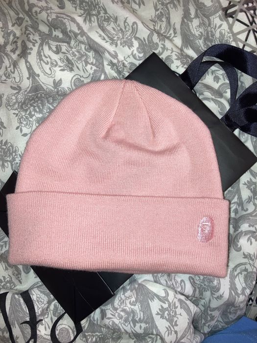 Новая шапка BAPE