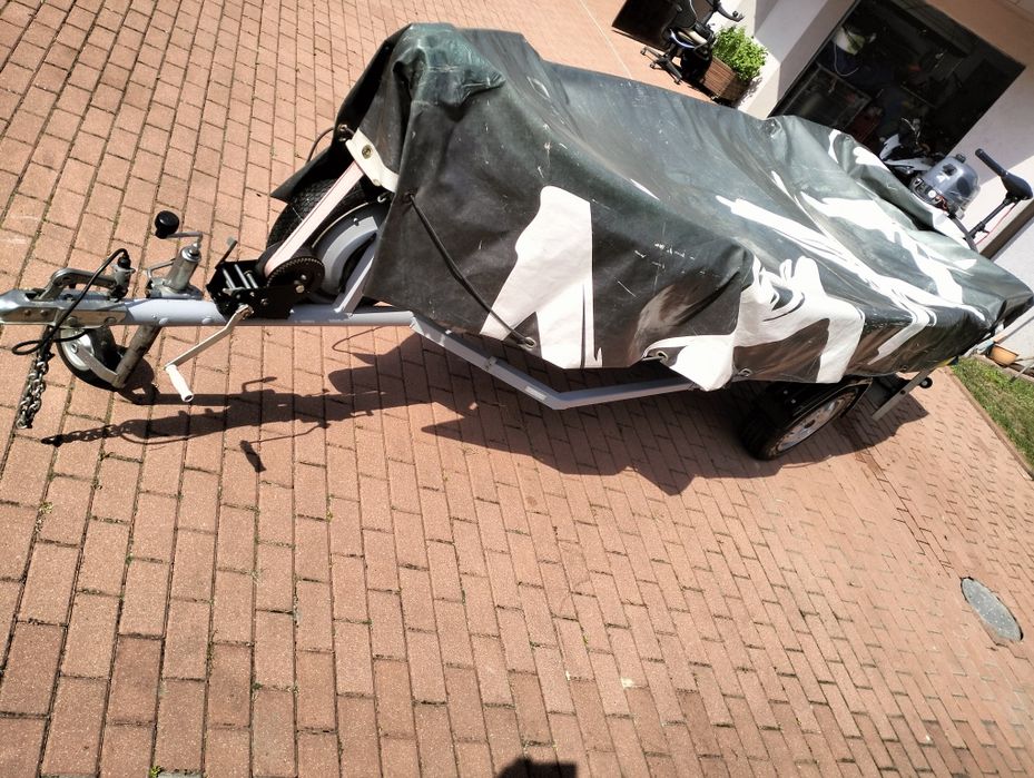 Sprzedam łódkę 3,90-1,50 z przyczepką