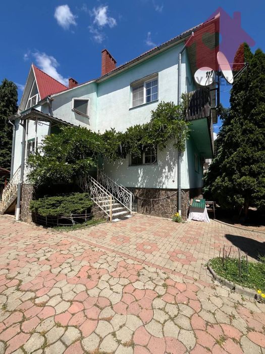 Продаж будинку в Сторожниці