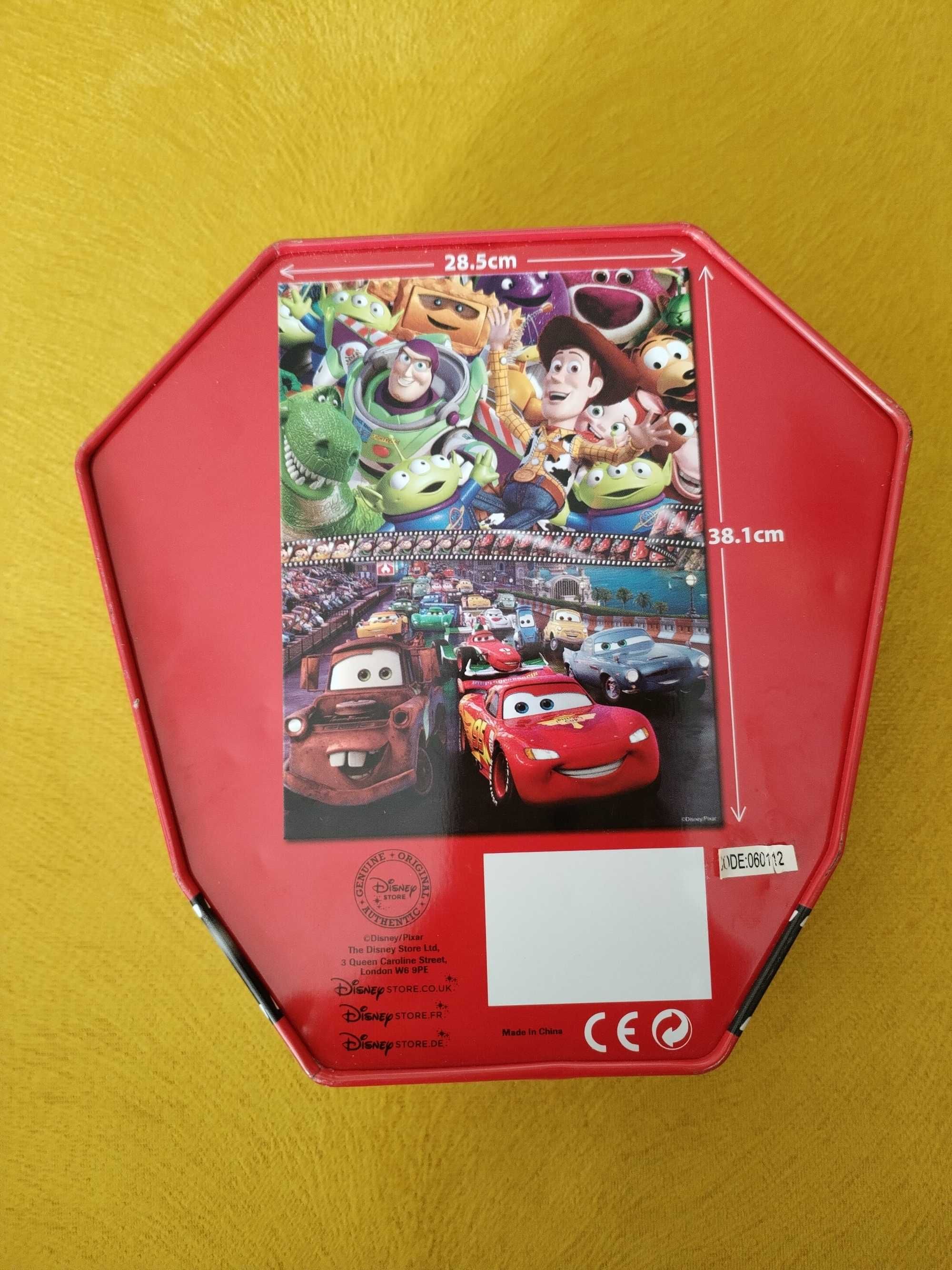 Puzzle Disney store