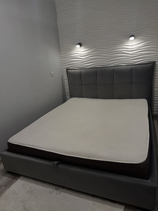 Продається 1 кімнатна квартира від Власника в центрі міста з ремонтом