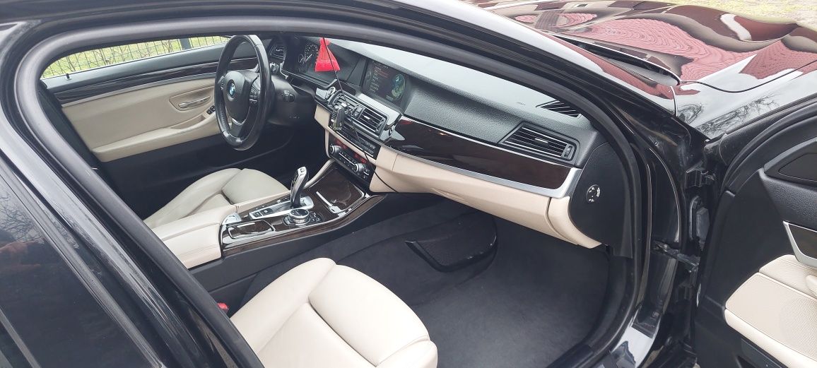 BMW 525d x drive 160 kW 2013 r "Luxury".