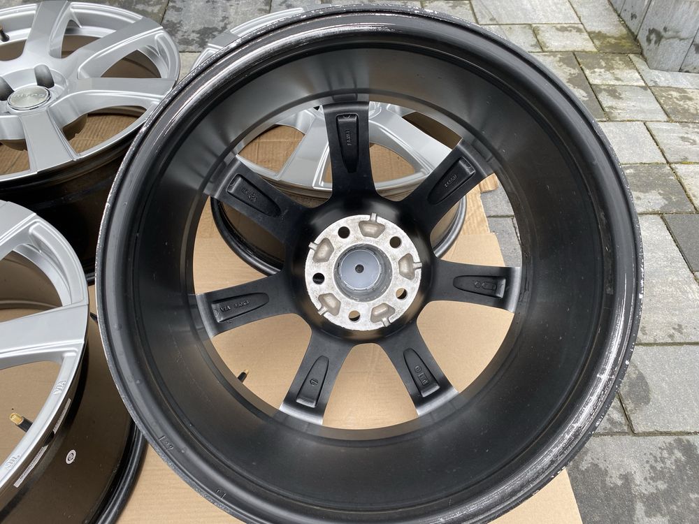 Felgi aluminiowe Nitro 19 cali 5x112 audi VW Skoda Mercedes