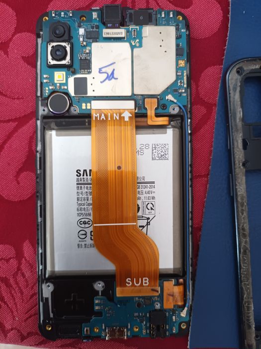Bateria galaxy a40, usado