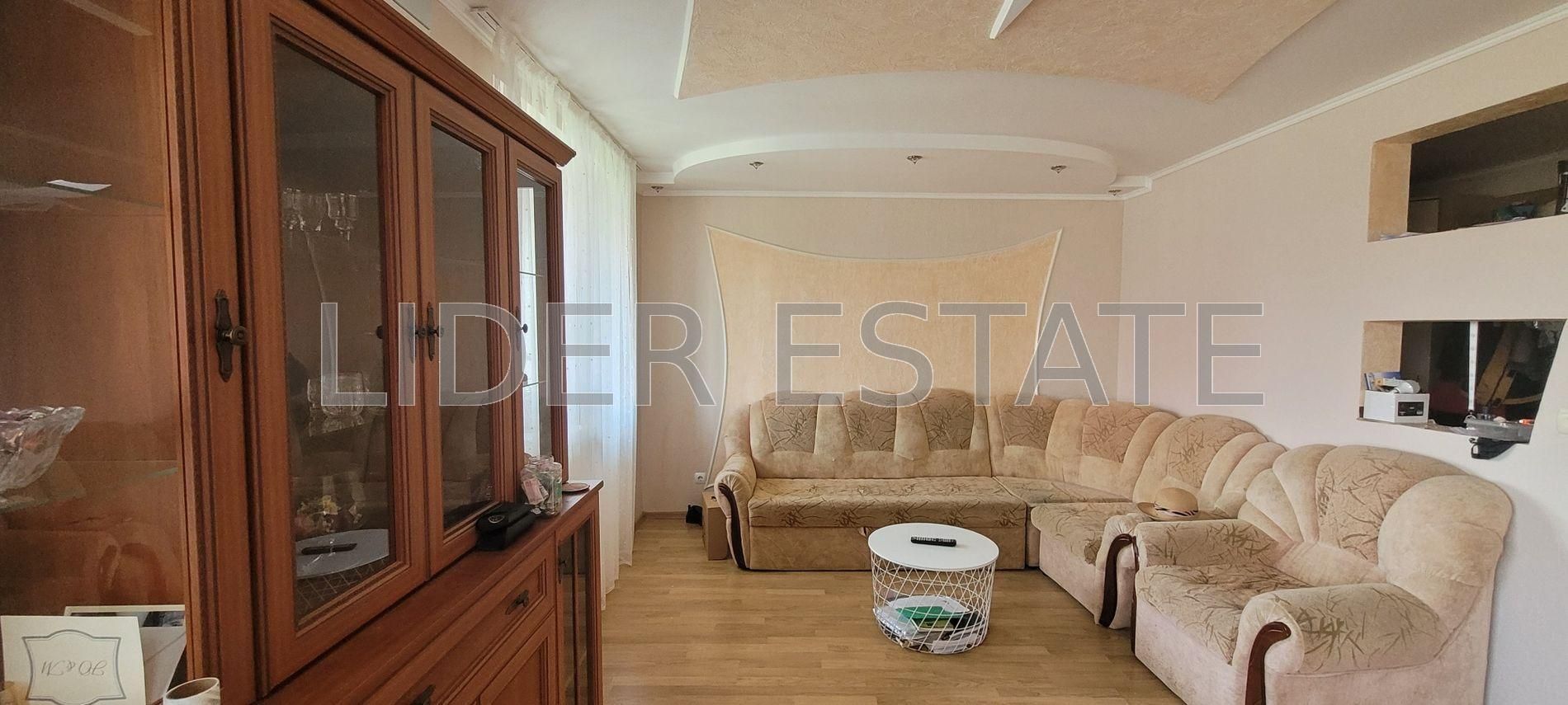 Продаж квартири 5 кімнат, 5/6 поверх, 166 м², Ужгород