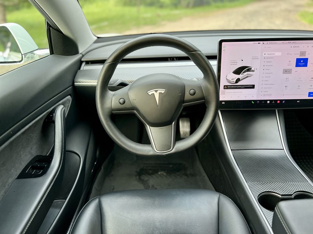 Tesla Model 3 Long Range Dual Motors