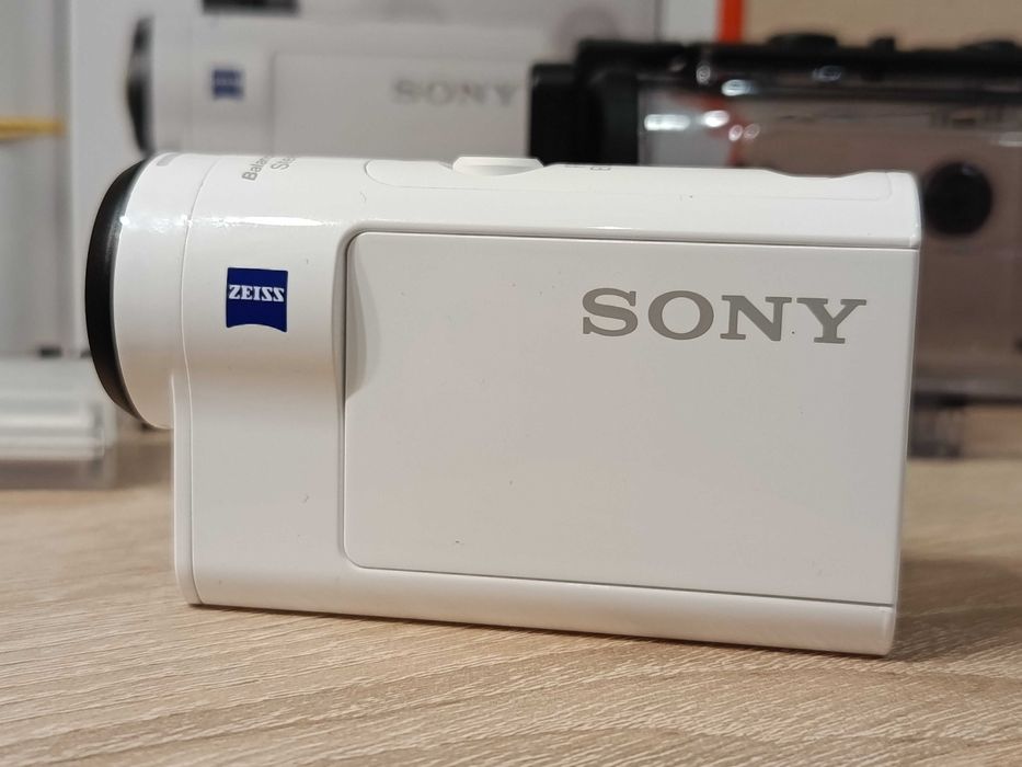 Єкшен камера sony hds-as300 (повний комплект)