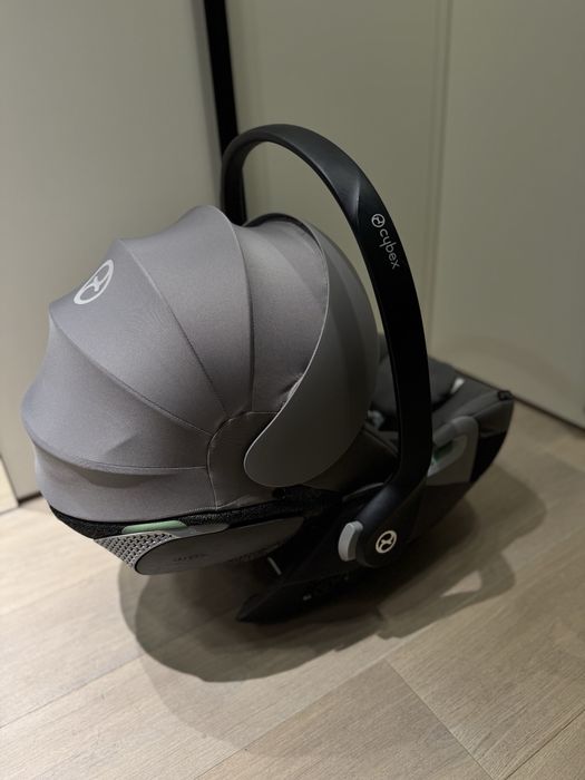 Продаю автокрісло Cybex Cloud T i-Size (сіре)