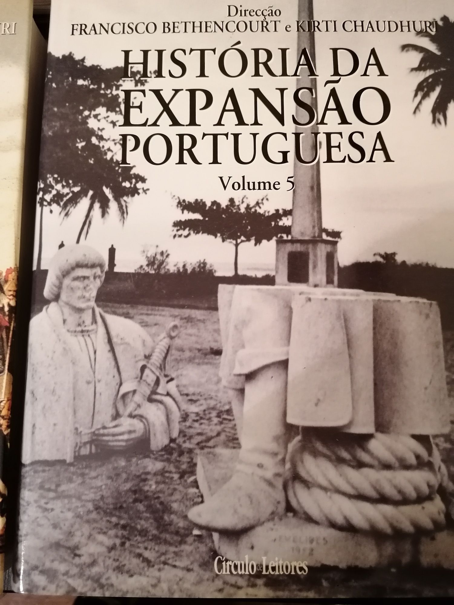 Coleção de enciclopédia História da expansão portuguesa, 5 volumes