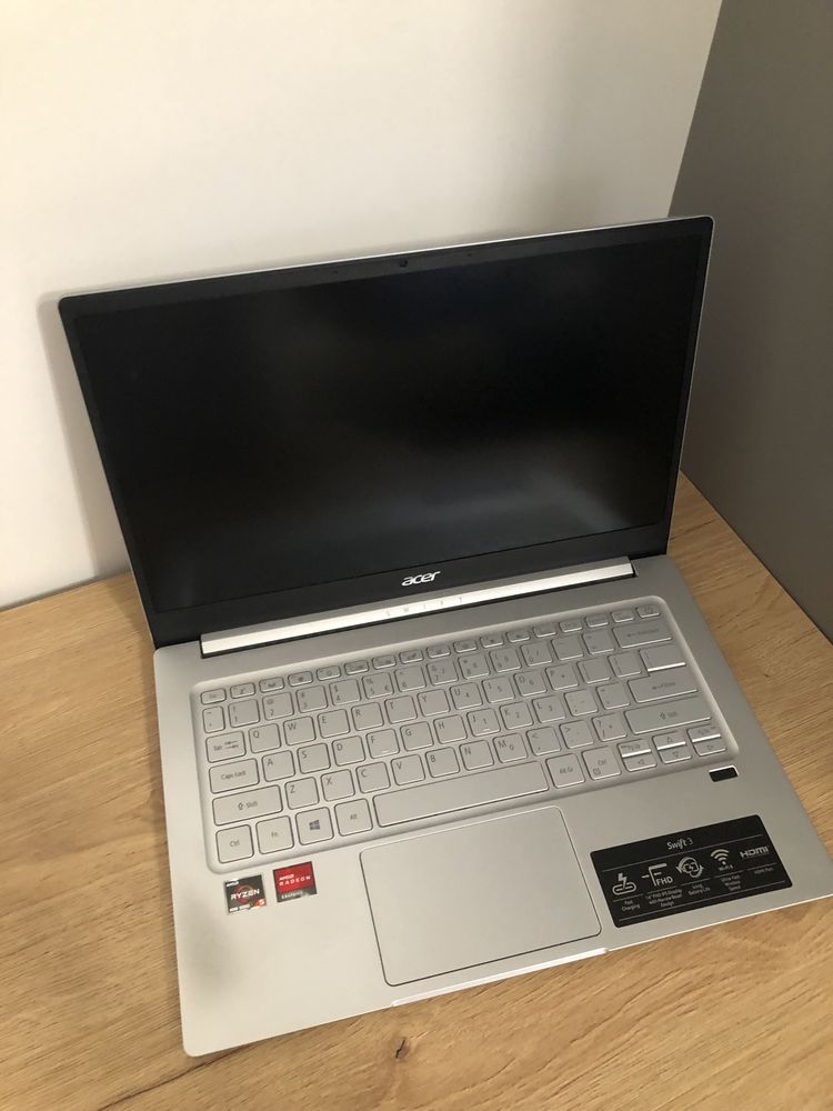 Laptop Acer Swift SF314-42, Ryzen 5 4500U, 8GB RAM,